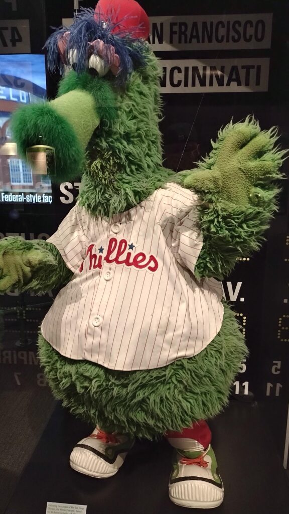 Phillie Phanatic costume