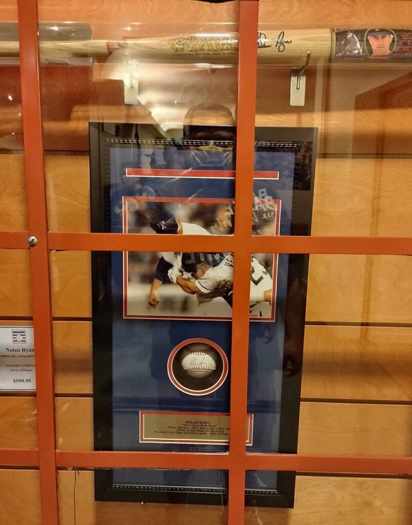 Nolan Ryan giving Robin Ventura noogies